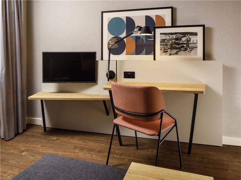 Studio, one double bed