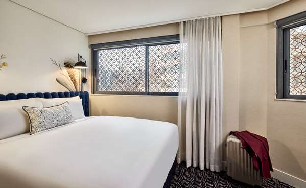 1 King Bed, Non-Smoking, Superior Room, Espresso Machine, Wi-Fi, Free Mineral Water