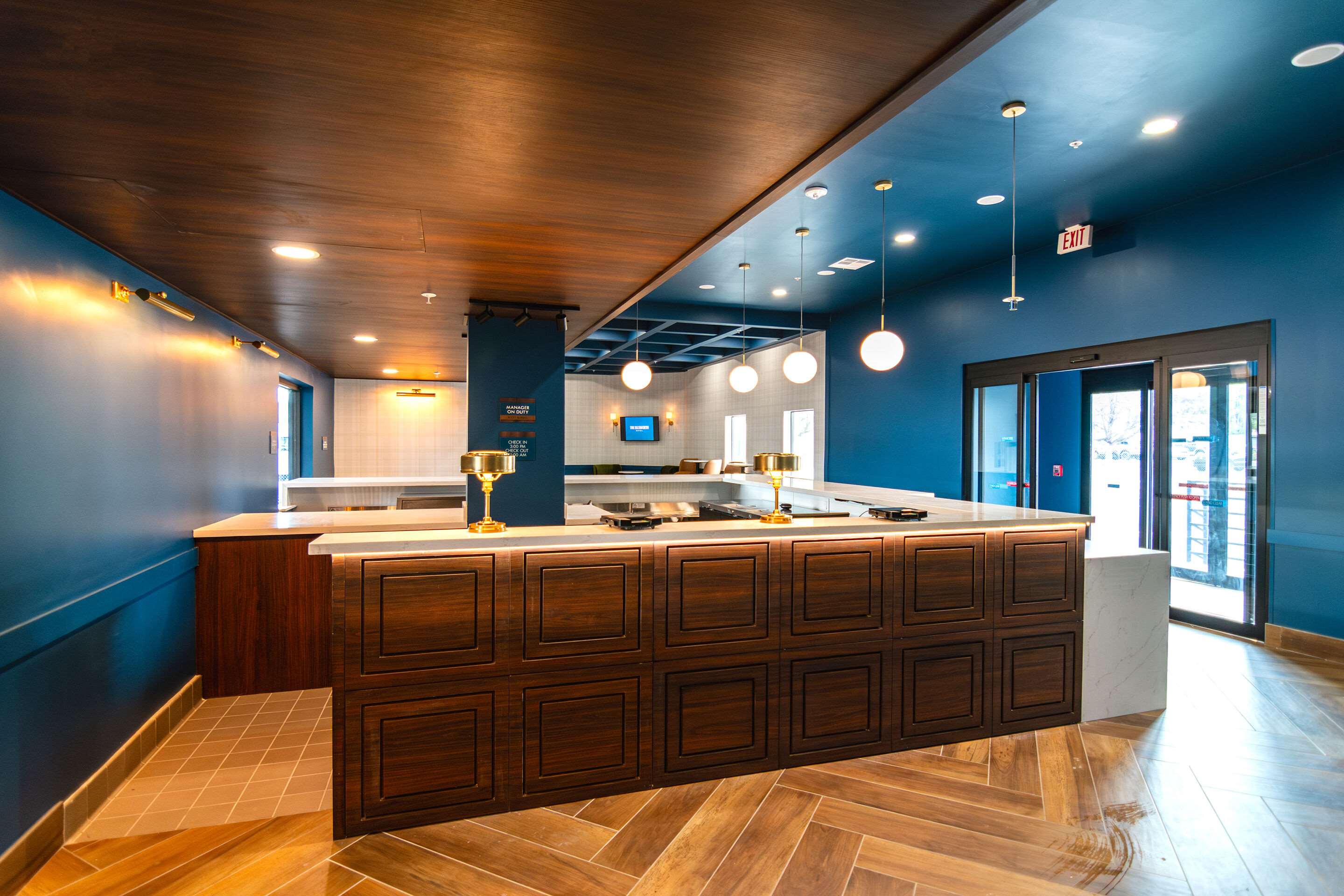 Hotel bar | The Historic Grand Canyon Hotel