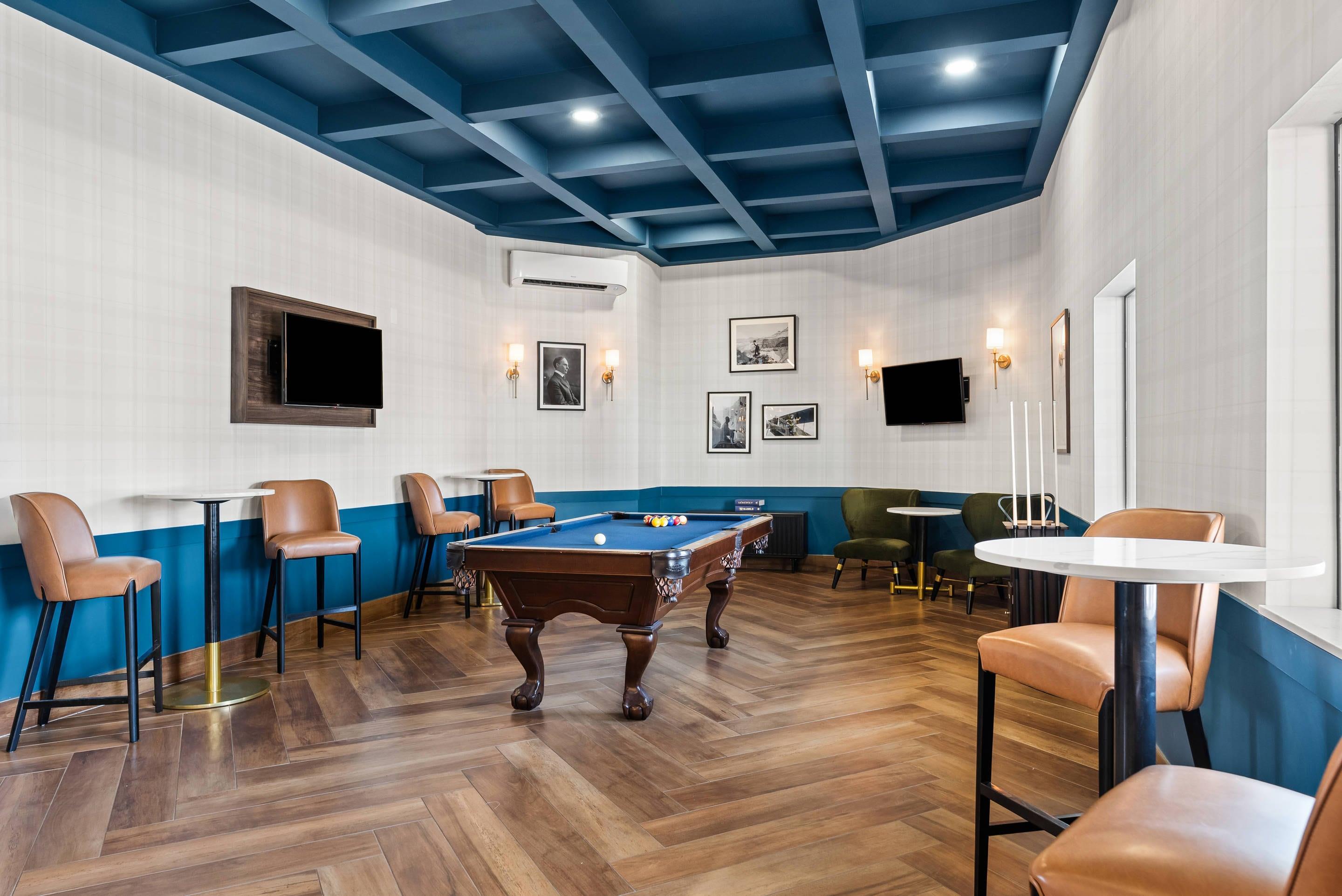 Game room | The Historic Grand Canyon Hotel