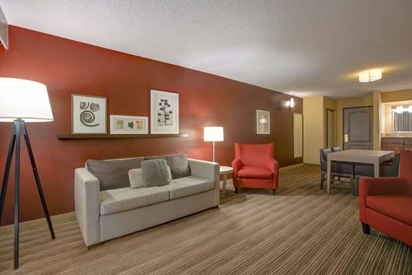 Suite - Comfort Inn & Suites Northeast St Paul - I-35 E, Exit 115