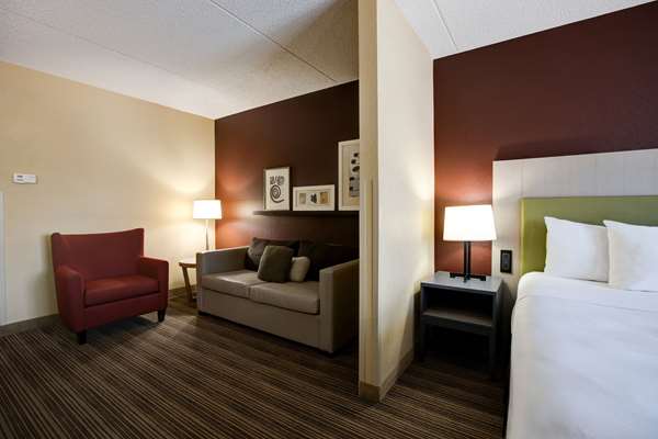 Suite - Comfort Inn & Suites Northeast St Paul - I-35 E, Exit 115