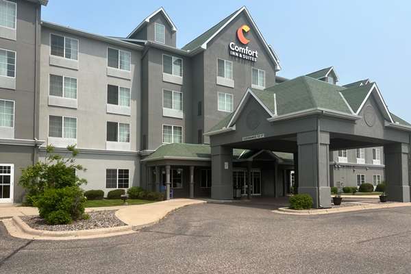 Exterior view - Comfort Inn & Suites Northeast St Paul - I-35 E, Exit 115