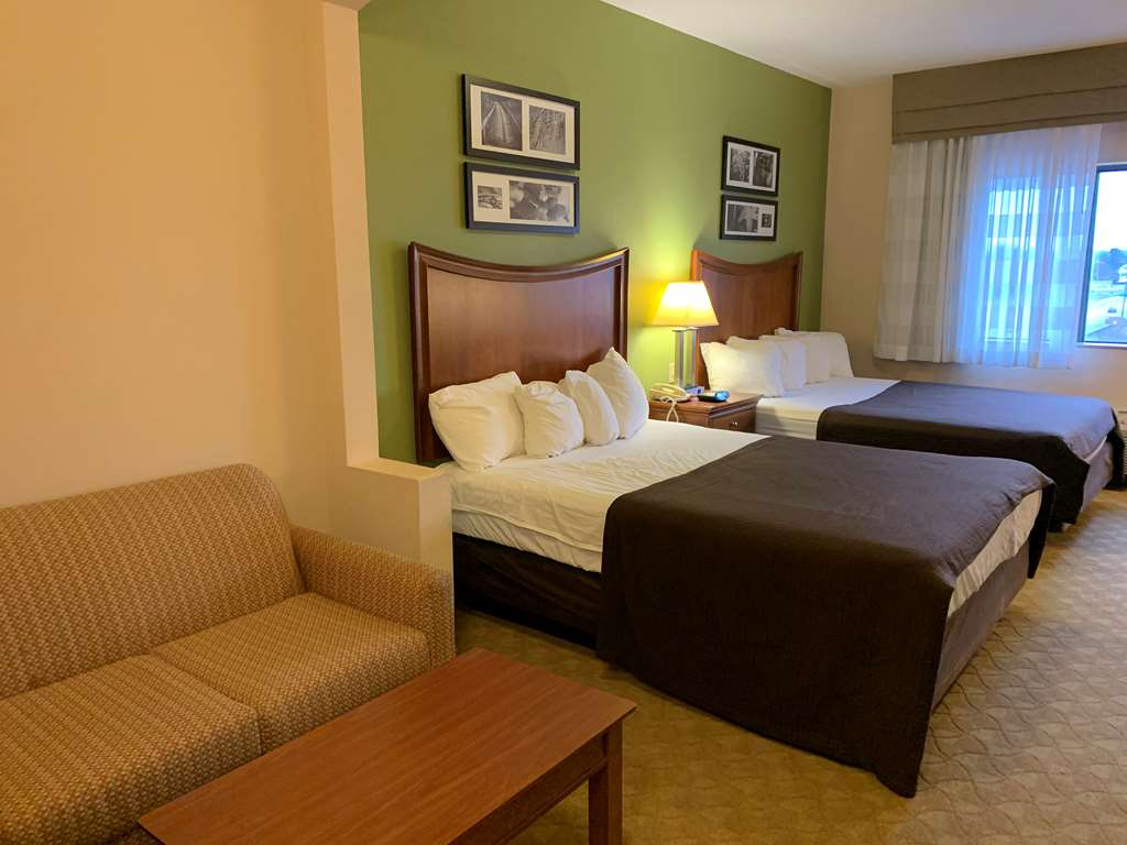 SLEEP INN AND SUITES GETTYSBURG-guestroom-Guest Room,On-Site.jpg