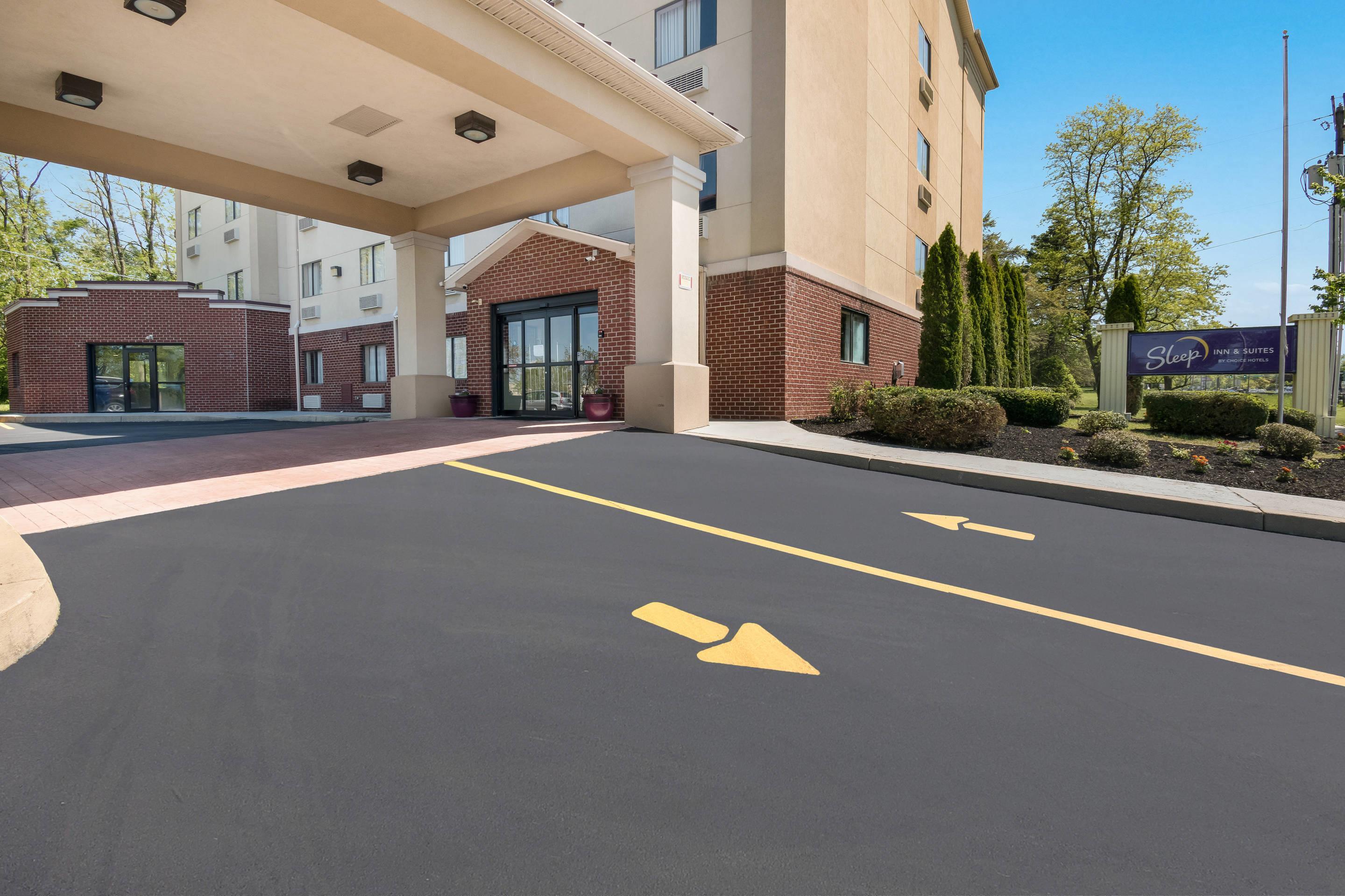 Hotel exterior | Sleep Inn & Suites Gettysburg