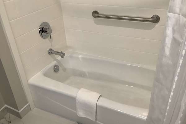  - La Quinta Inn & Suites Corpus Christi