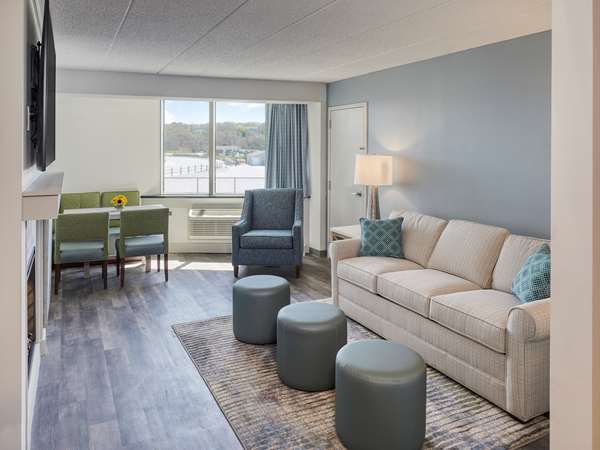 Suite - Sea Crest Beach Hotel North Falmouth