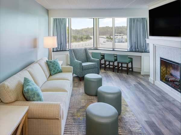 Suite - Sea Crest Beach Hotel North Falmouth