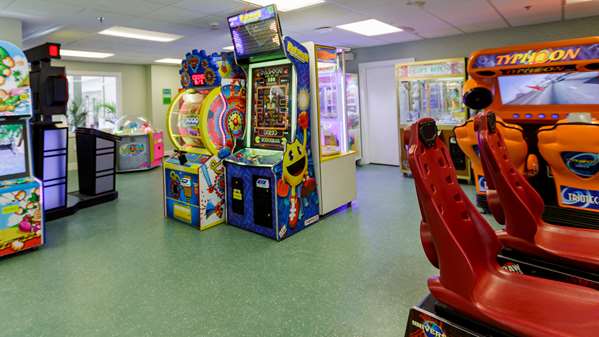 Beach - Sea Crest Beach Hotel North Falmouth