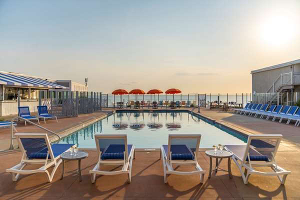 Pool - Sea Crest Beach Hotel North Falmouth