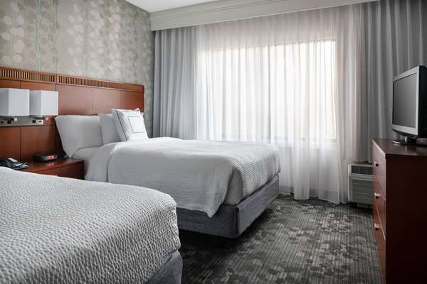 Suite - Sonesta Select Hotel Phoenix