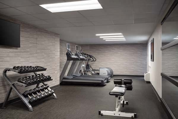 Fitness/ Exercise Room - Sonesta Select Hotel Phoenix