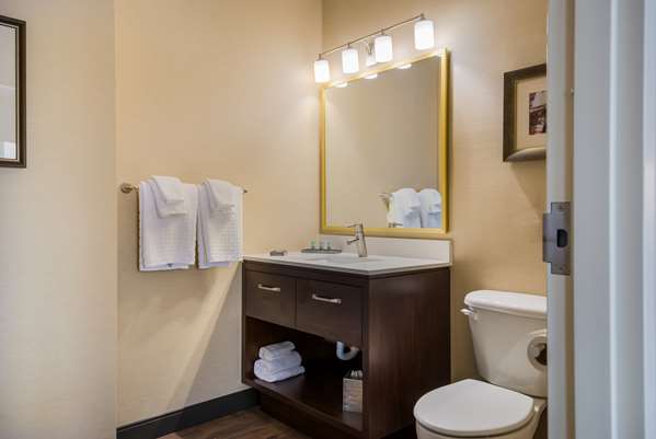 Suite - Best Western Syracuse Downtown Hotel & Suites - I-81, Exit 20