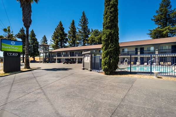 Exterior view - SureStay Hotel by Best Western Ukiah - CA 101, Exit 551