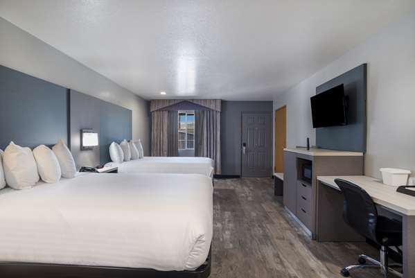  - SureStay Hotel by Best Western Ukiah - CA 101, Exit 551