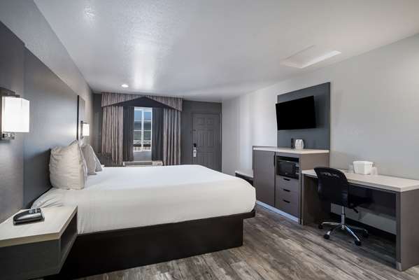  - SureStay Hotel by Best Western Ukiah - CA 101, Exit 551