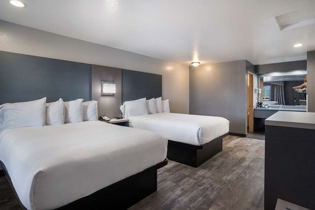 SureStay by Best Western Ukiah-guestroom-Guest Room,On-Site.jpg