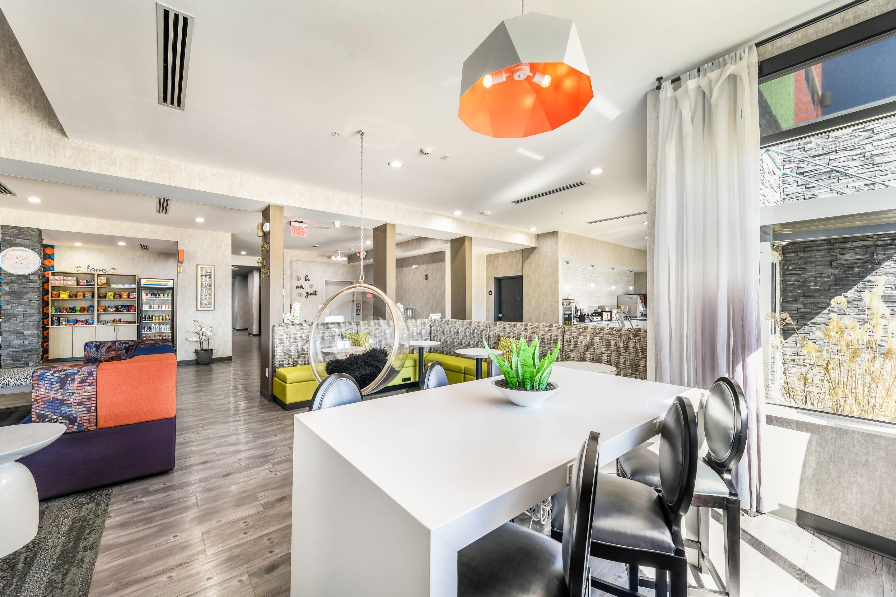 Hotel lobby | Hy-Lo Hotel, Ascend Hotel Collection