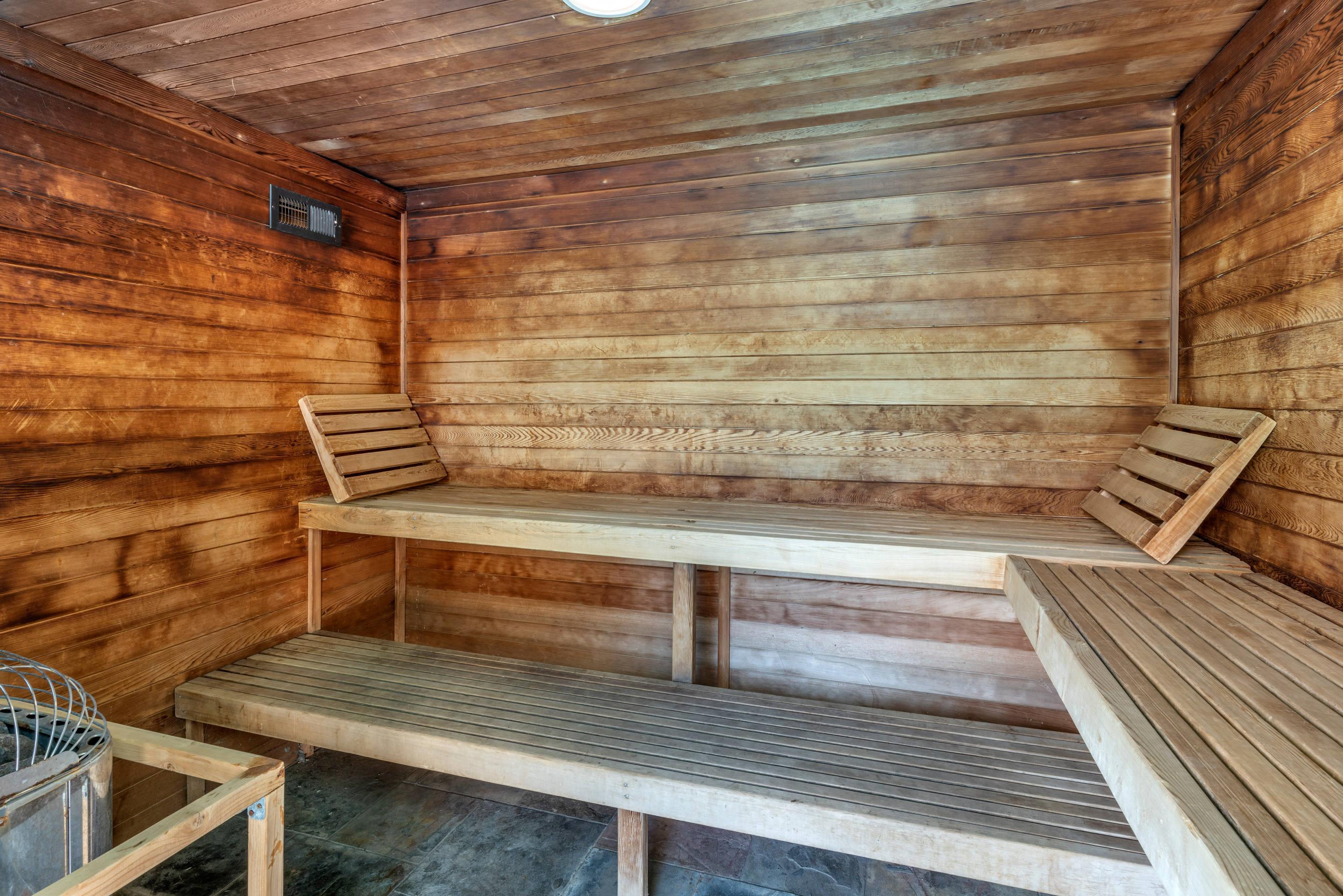 Sauna | Lincoln Sands Oceanfront Resort, Ascend Hotel Collection