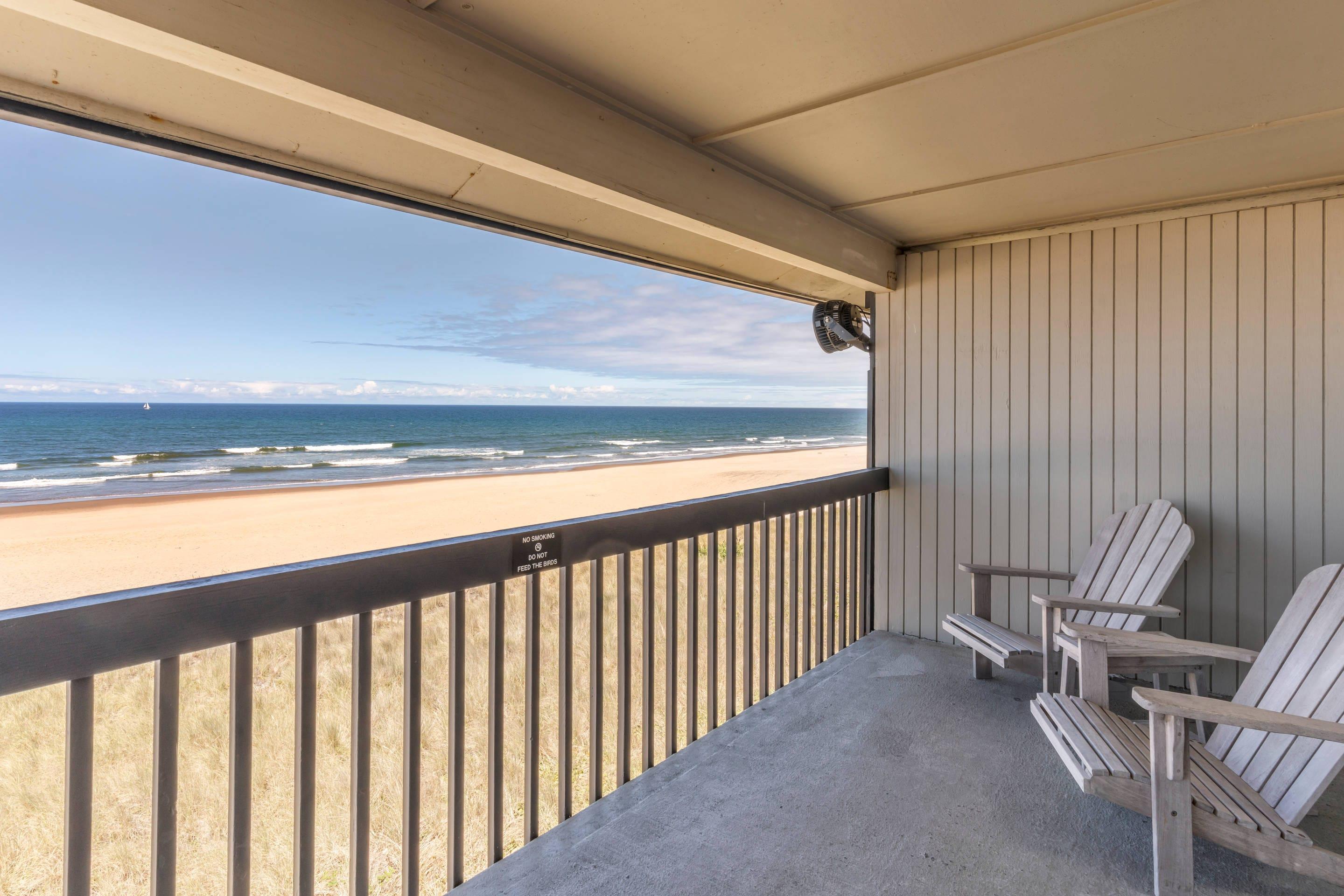 Beach view | Lincoln Sands Oceanfront Resort, Ascend Hotel Collection
