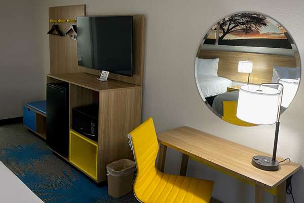  - Days Inn Newnan - I-85, Exit 41