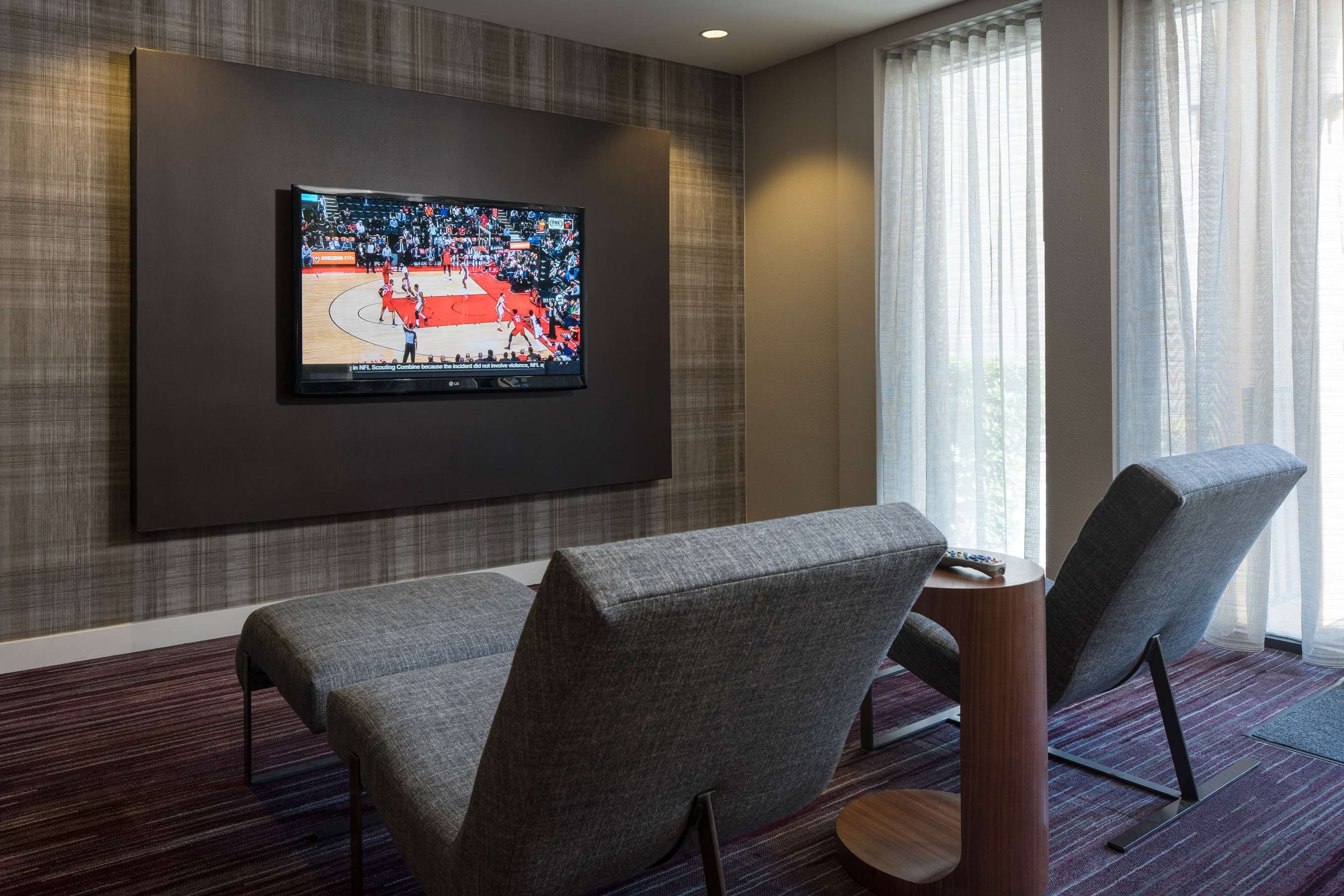 The Lounge