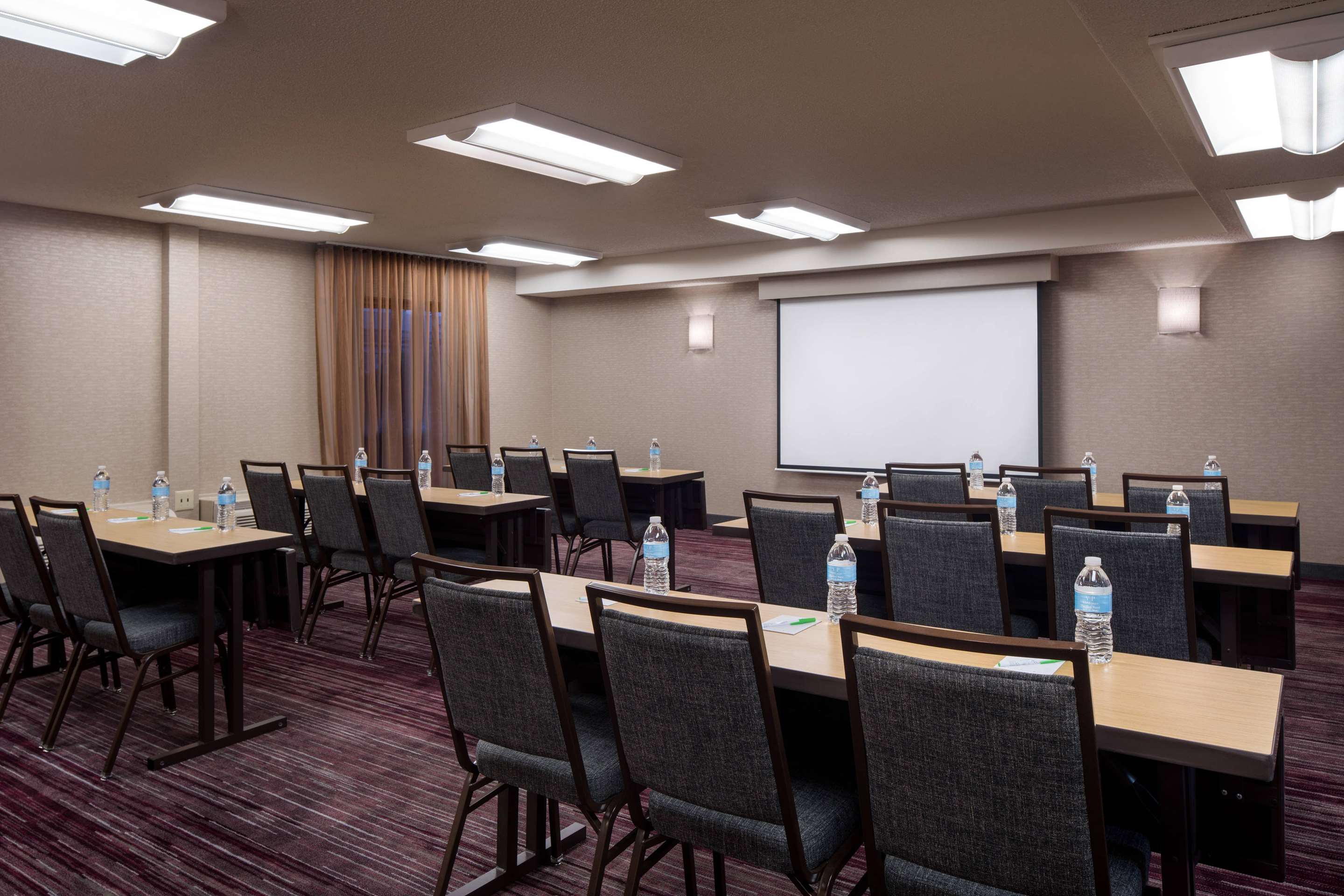 Meeting room classroom setup