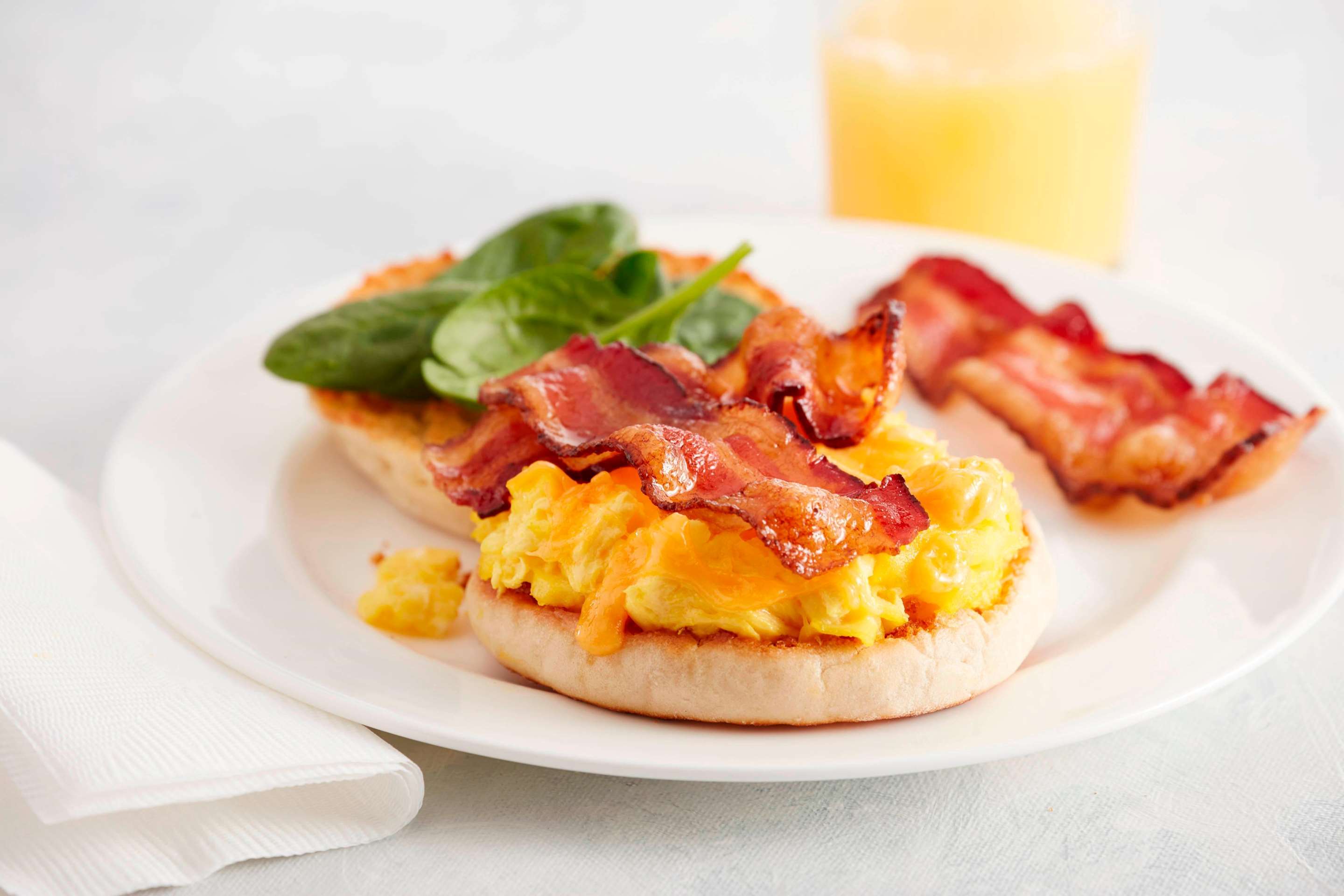 Complimentary breakfast | Sonesta ES Suites Allentown Bethlehem Airport