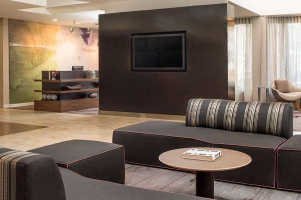  - Sonesta Select Hotel Bellevue