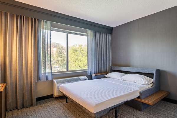  - Sonesta Select Hotel San Ramon - I-680, Exit 34