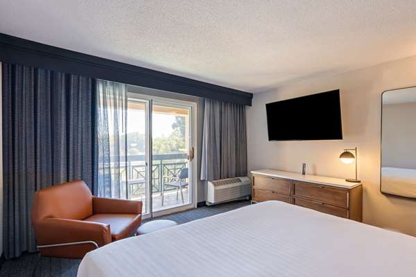 - Sonesta Select Hotel San Ramon - I-680, Exit 34