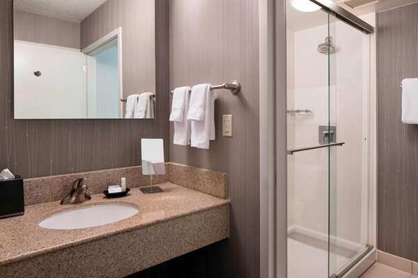  - Sonesta Select Hotel Los Angeles Torrance South Bay