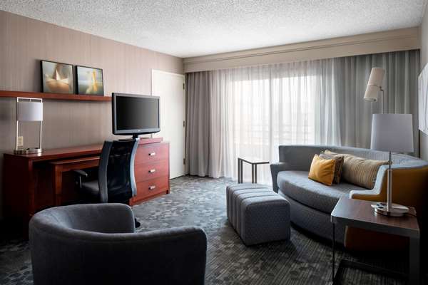  - Sonesta Select Hotel Los Angeles Torrance South Bay