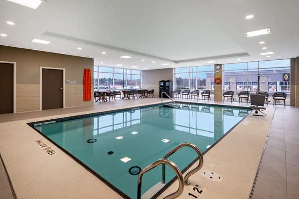 Pool - Best Western Plus Parry Sound