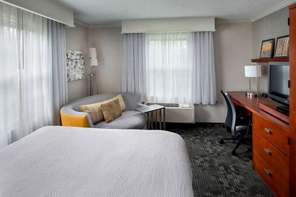  - Sonesta Select Hotel Tinton Falls Eatontown