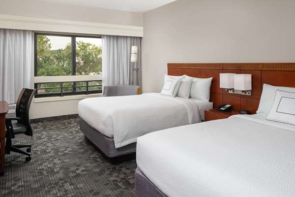  - Sonesta Select Hotel Miami Lakes