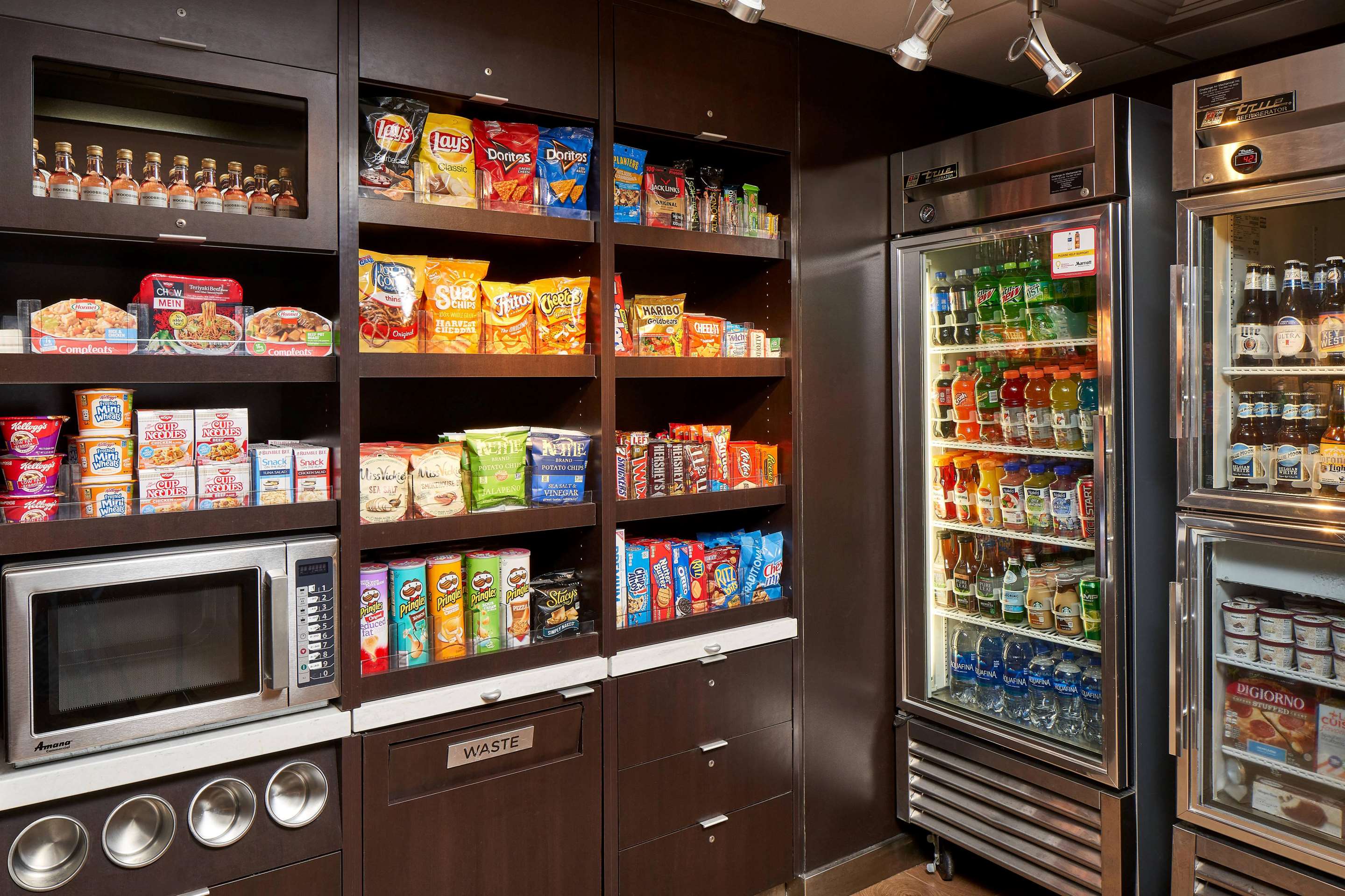 The Market | Sonesta Select Miami Lakes