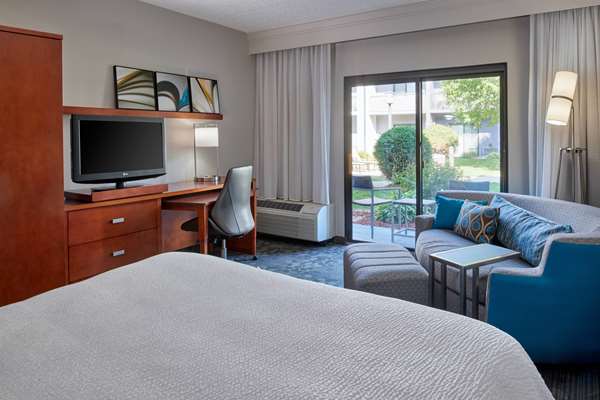  - Sonesta Select Hotel Eden Prairie