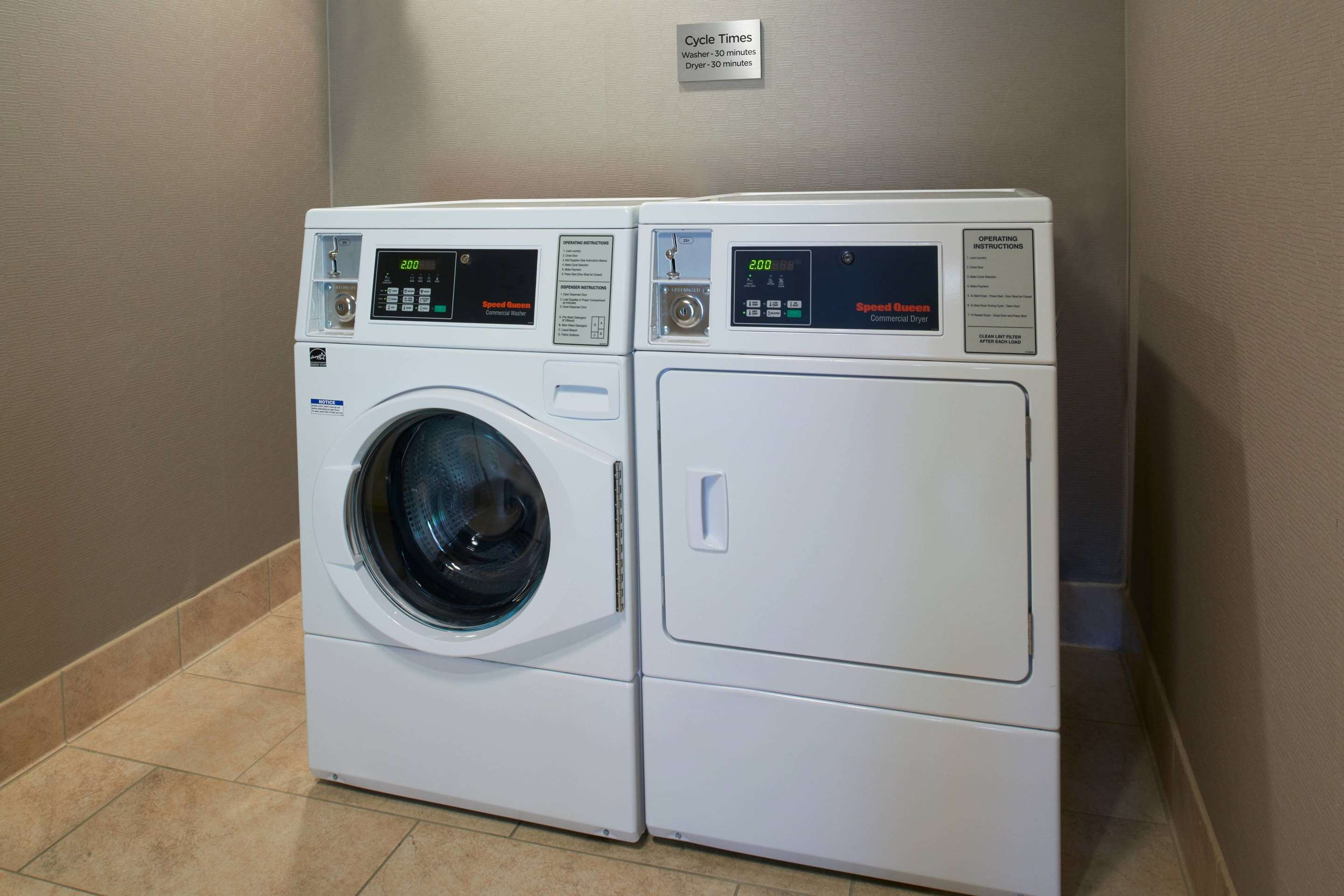 Guest laundry | Sonesta Select Minneapolis Eden Prairie