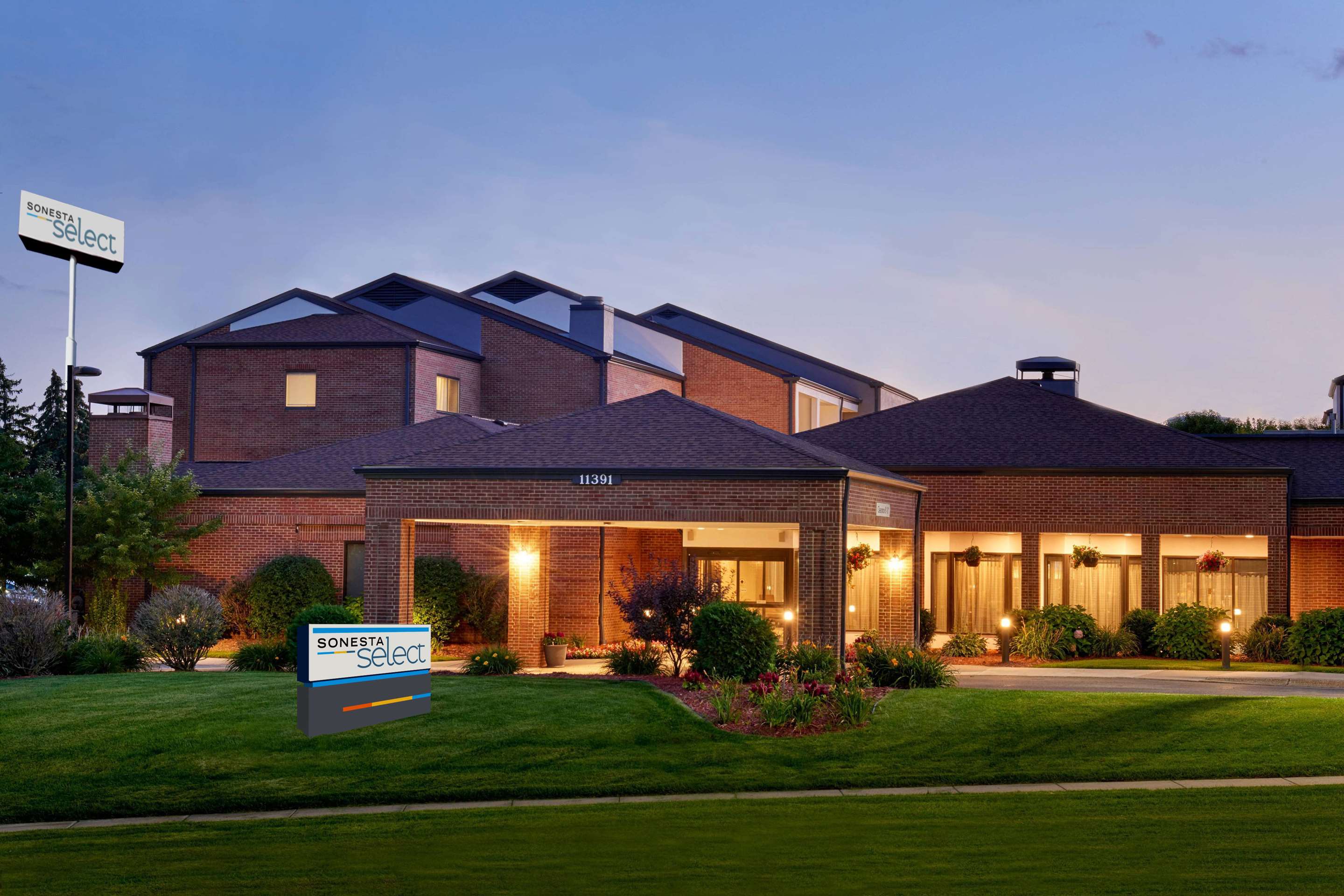 Exterior | Sonesta Select Minneapolis Eden Prairie