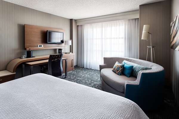  - Sonesta Hotel Emeryville - I-580, Exit 9