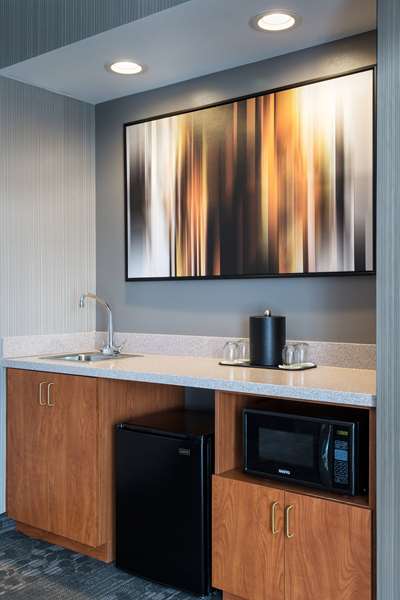  - Sonesta Hotel Emeryville - I-580, Exit 9