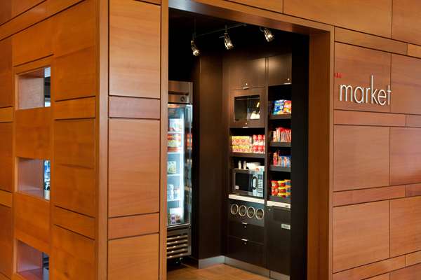  - Sonesta Hotel Emeryville - I-580, Exit 9