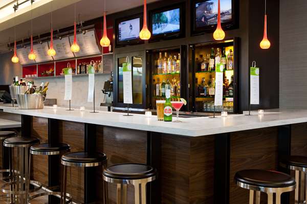 Bar - Sonesta Hotel Emeryville - I-580, Exit 9