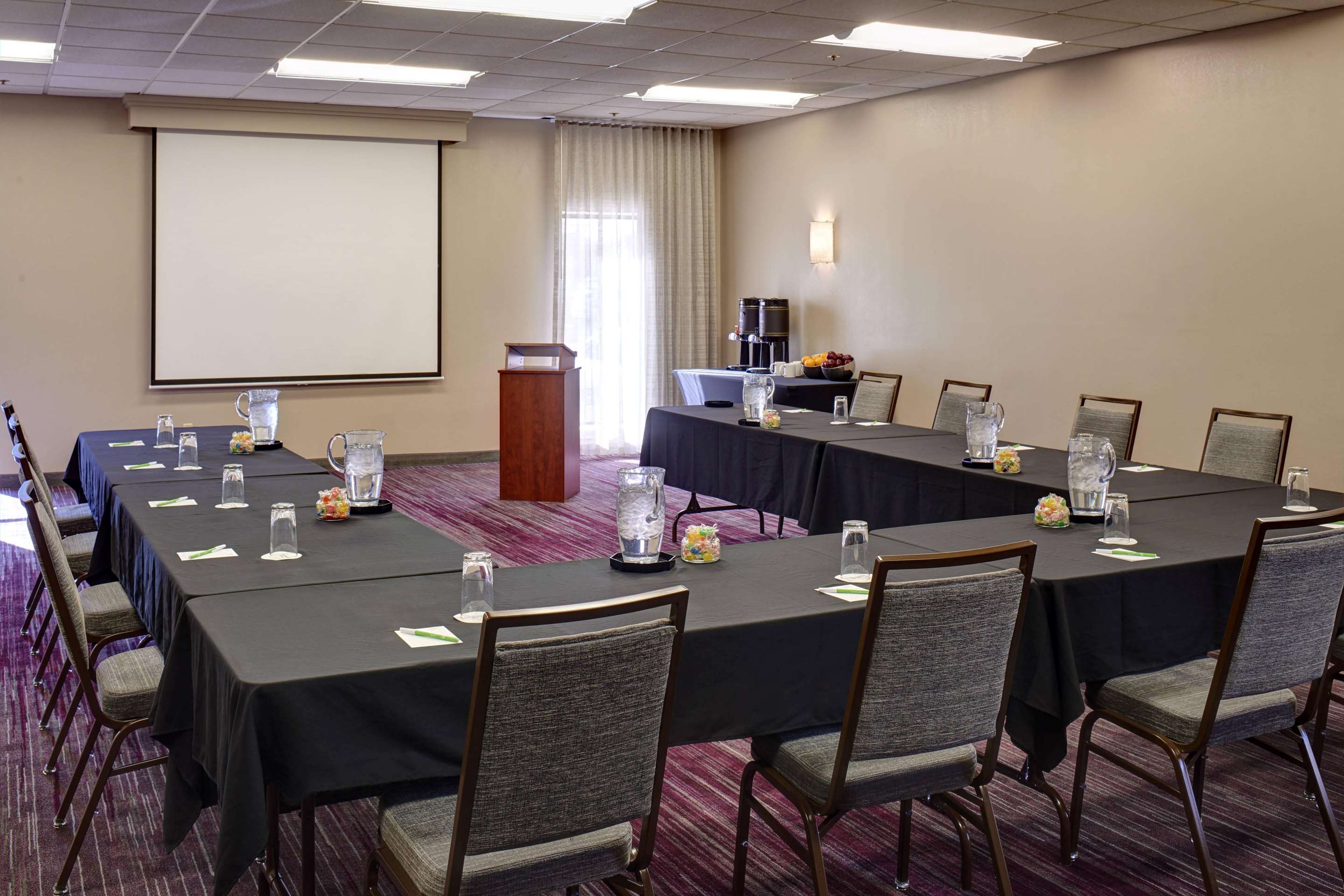Meeting room B