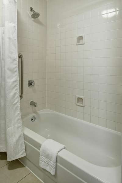  - Sonesta Select Hotel Brookfield
