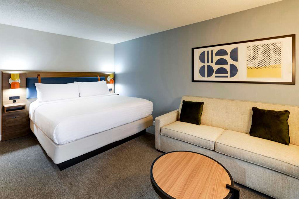 SONESTA SELECT SFO AIRPORT-guestroom-Guest Room,On-Site.jpg