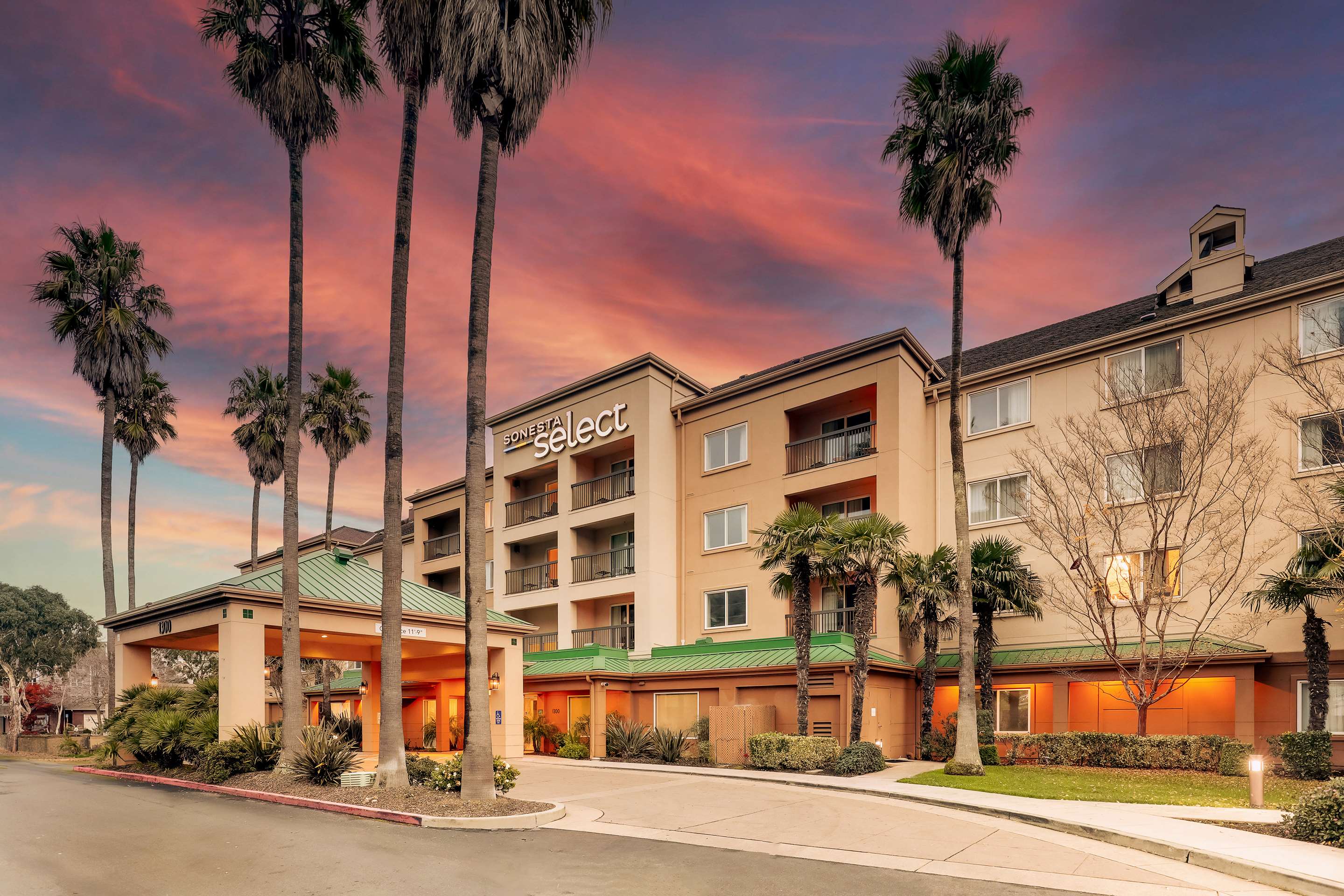 Exterior Twilight 3 | AC Hotel by Marriott San Francisco Airport Oyster Point/Waterfront