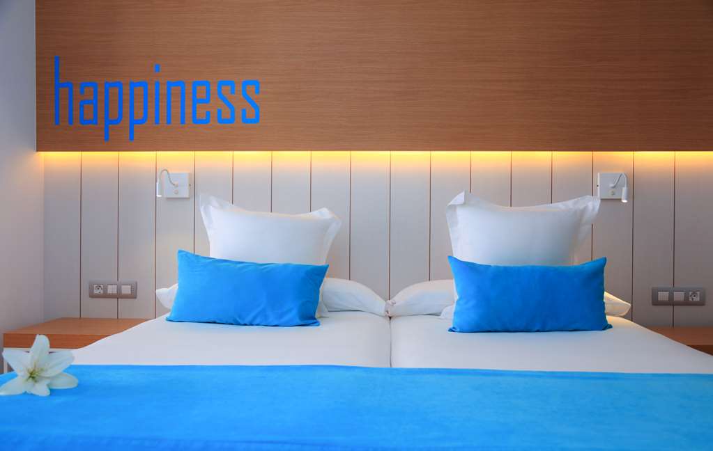 LABRANDA BAHIA DE LOBOS-guestroom-Guest Room,On-Site.jpg