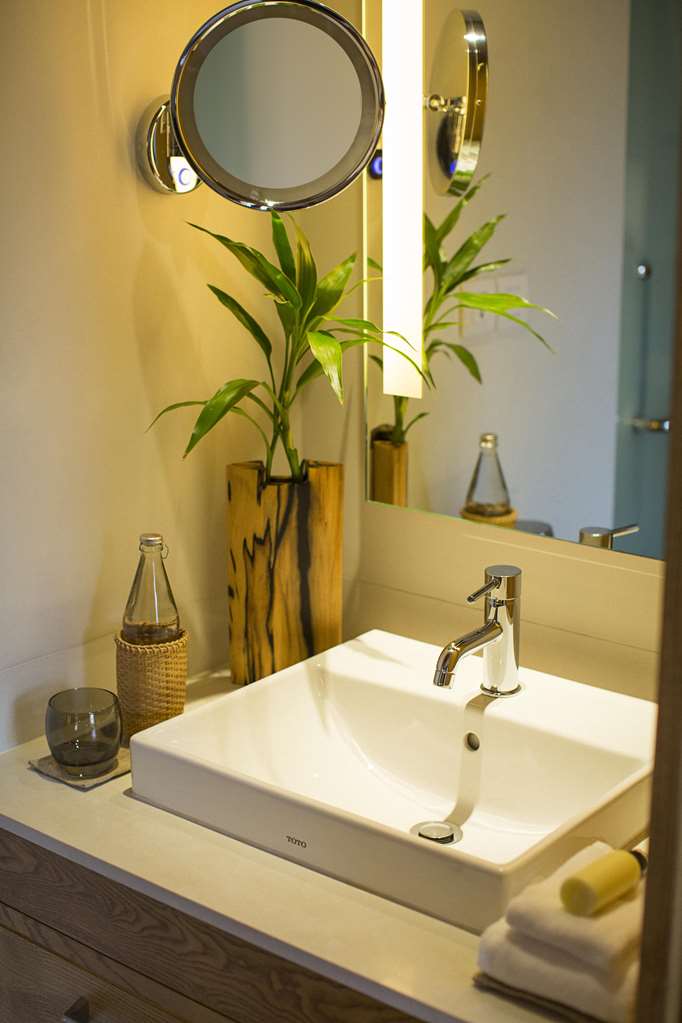 AVANI LUANG PRABANG HOTEL-guestroom-Guest Room,Guest Room Amenity,On-Site.jpg